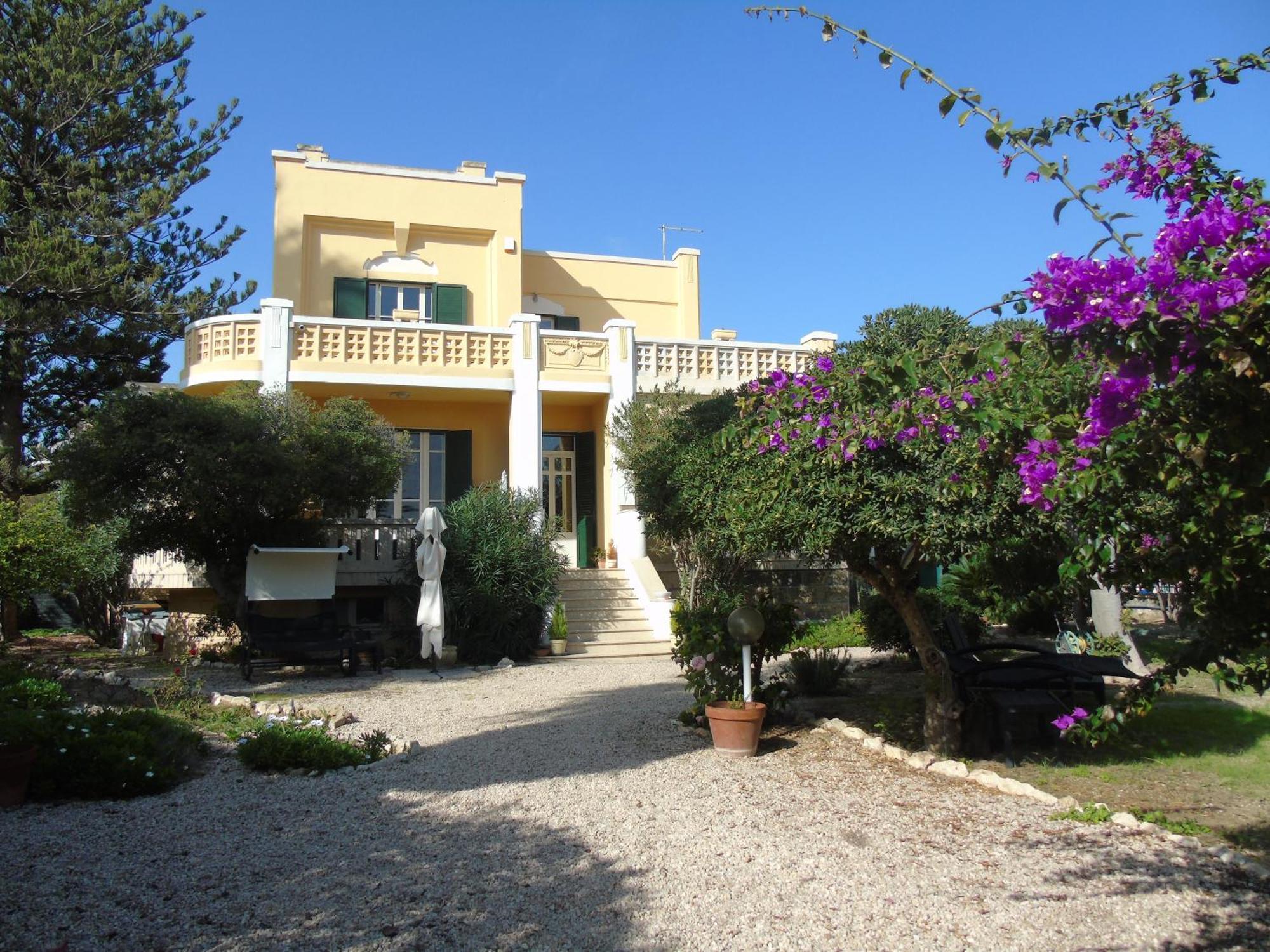Villino Vanzetti 1930 Cagliari Exterior photo